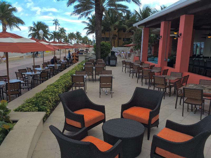 Hollywood Beach Marriott Hotel Exterior photo