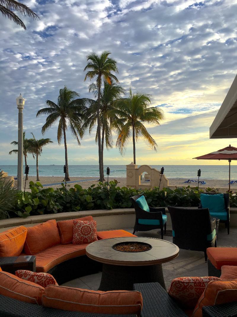 Hollywood Beach Marriott Hotel Exterior photo